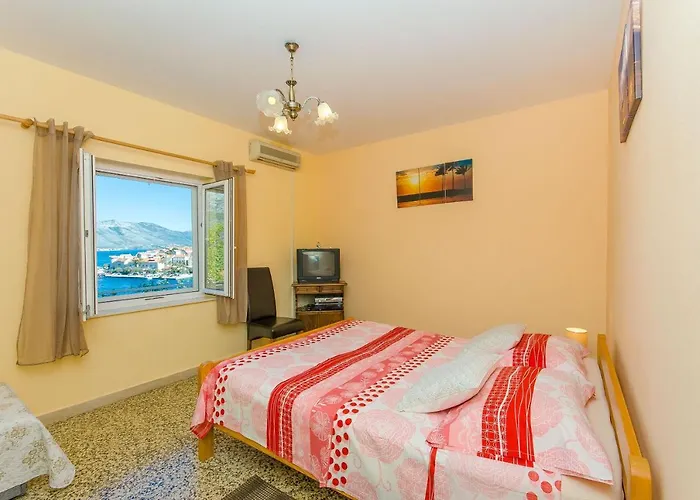 Town View Apartment *
