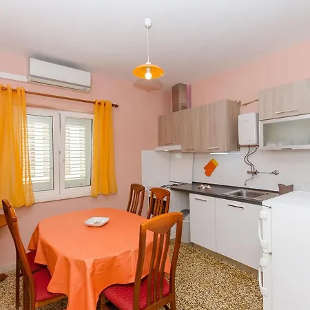 Town View アパート *